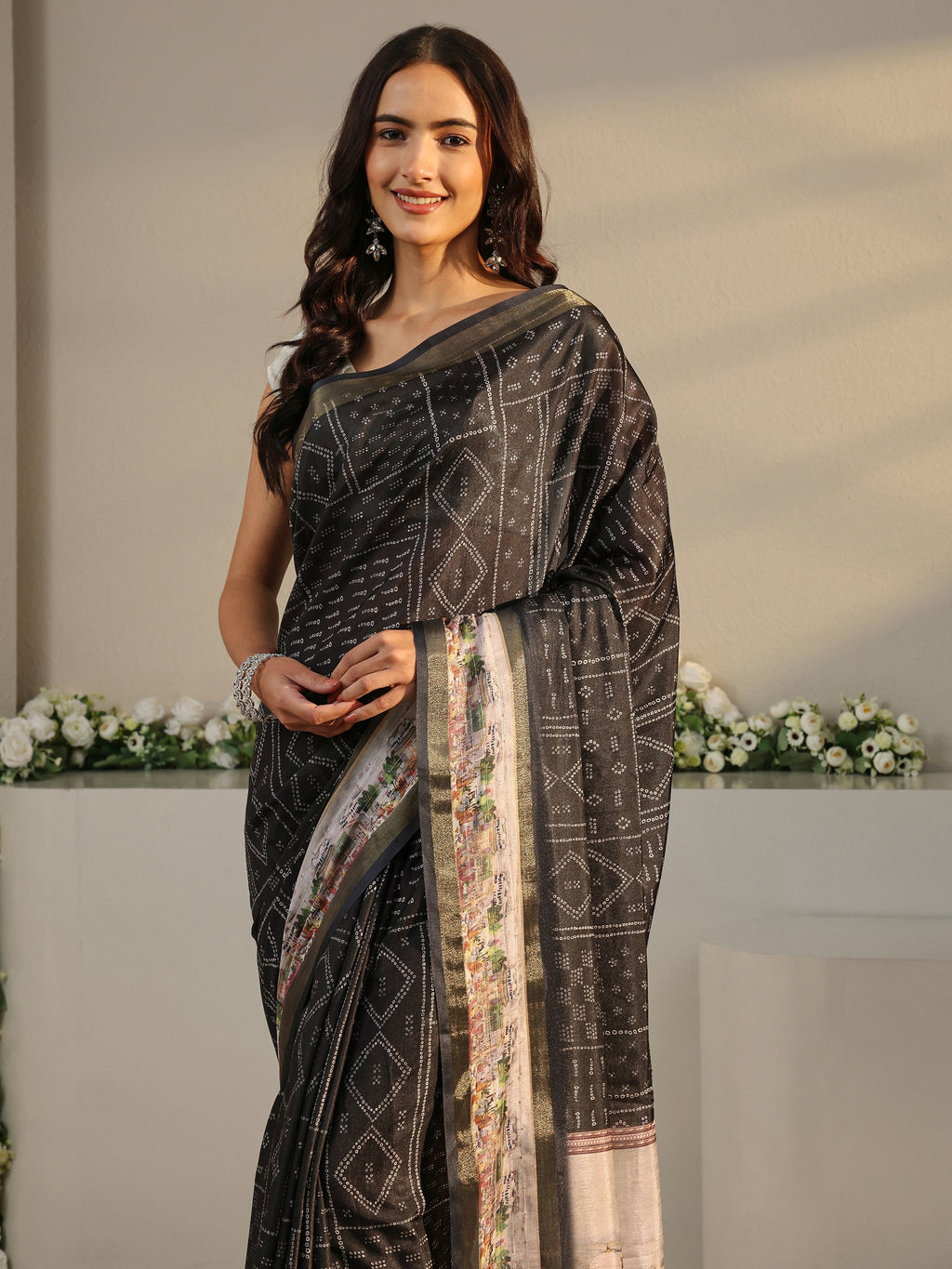 Black Bandhani Printed Silk Blend Saree With Unstitched Blouse Piece